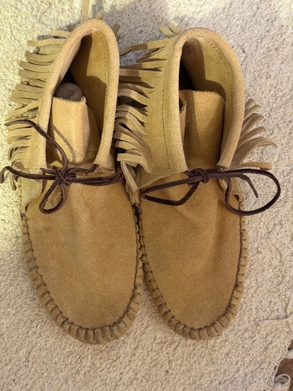 Broncy Donkey Women's Tan Suede Fringe Moccasin Lace-Up Boots